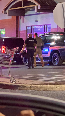 Armed Standoff In Newark, Photos From Inside Perimeter – First State Update